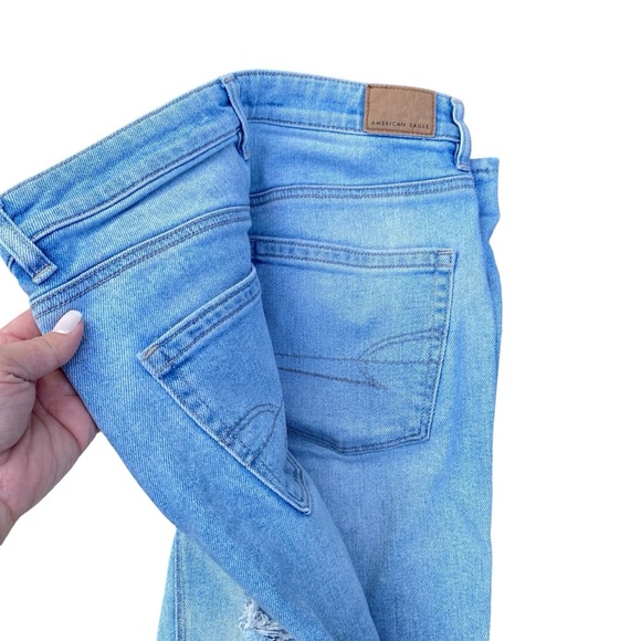 American Eagle Mom Distressed Jean - Picture 3 of 6
